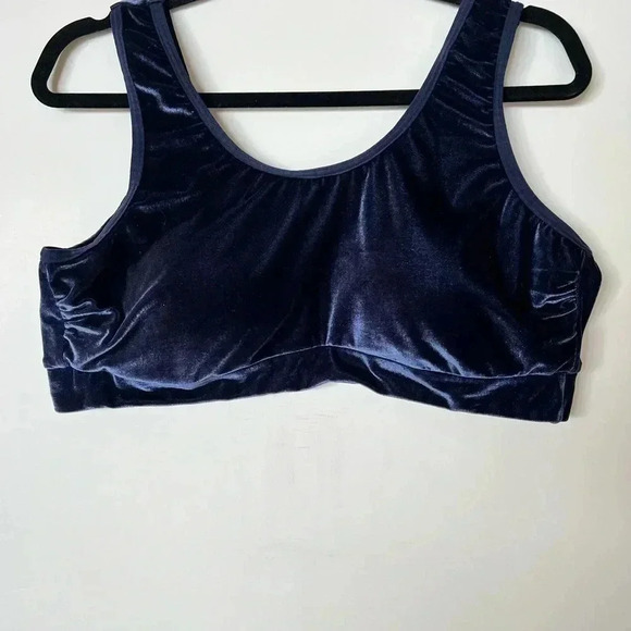 Torrid Lightly Lined Velour Scoop Bralette Bra - Picture 3 of 7